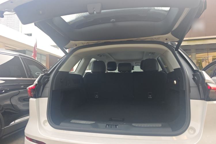 Used Lincoln Nautilus 2025 2.0T All-Wheel-Drive Luxury Hybrid Edition
