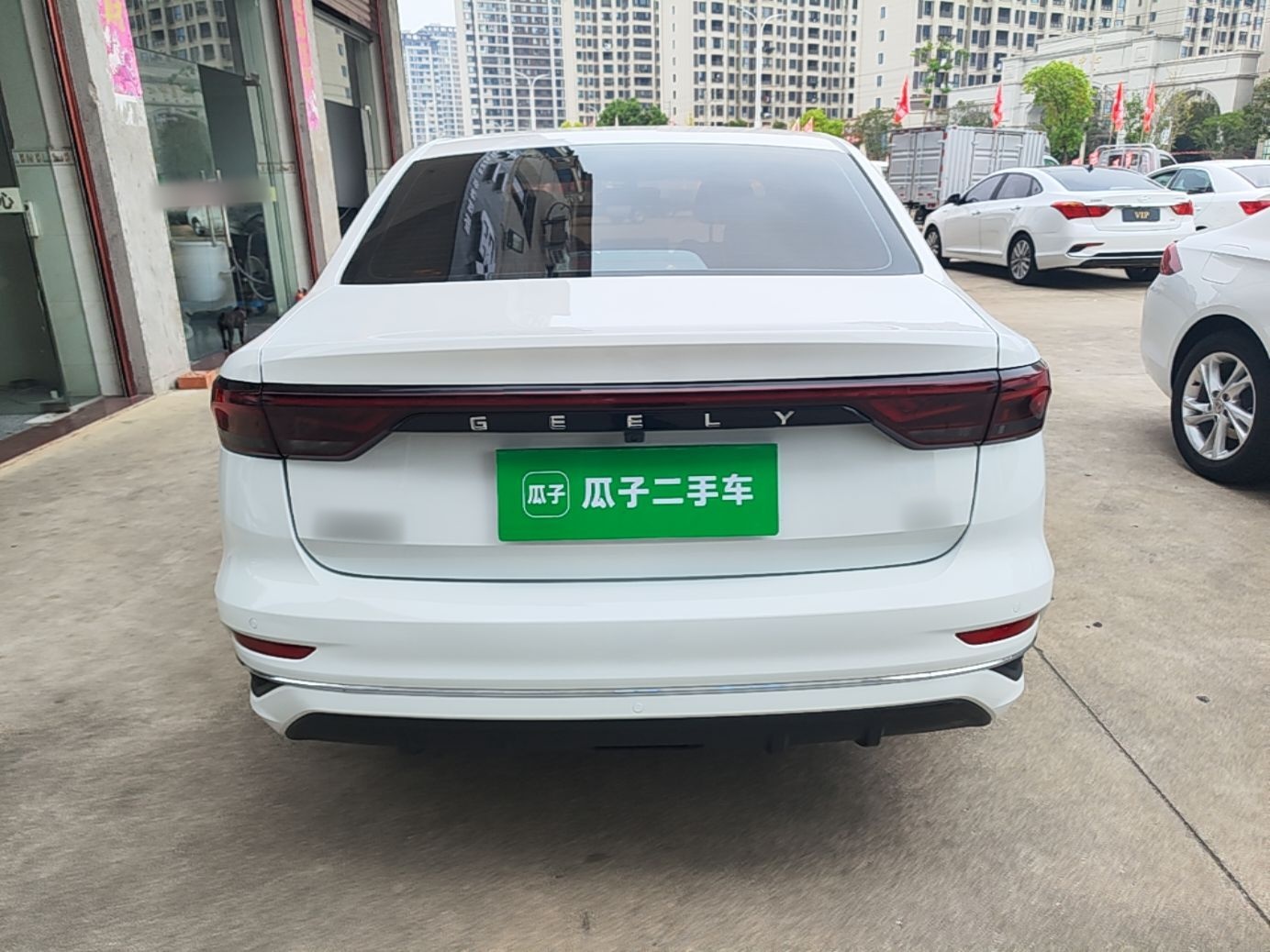 Geely Auto Emgrand 2025 4th Generation 1.5L CVT Luxury Version — снимка 5