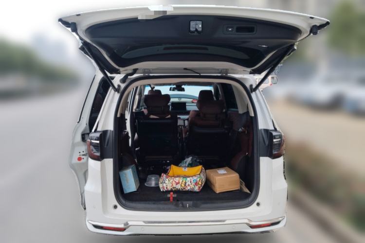 Used Honda Elysion 2022 2.0L eHEV Prestige Edition