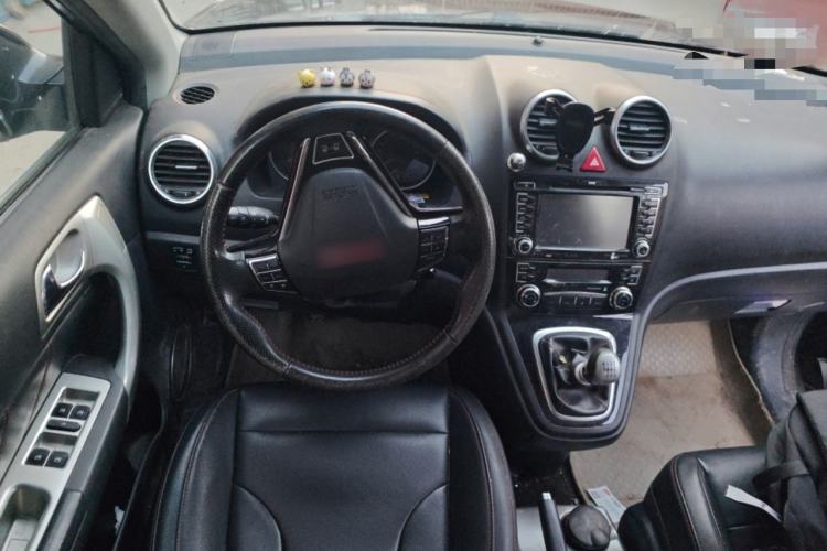 Used Haval H6 2013 Upgraded Model 1.5T Manual Two-Wheel Drive Elite Version