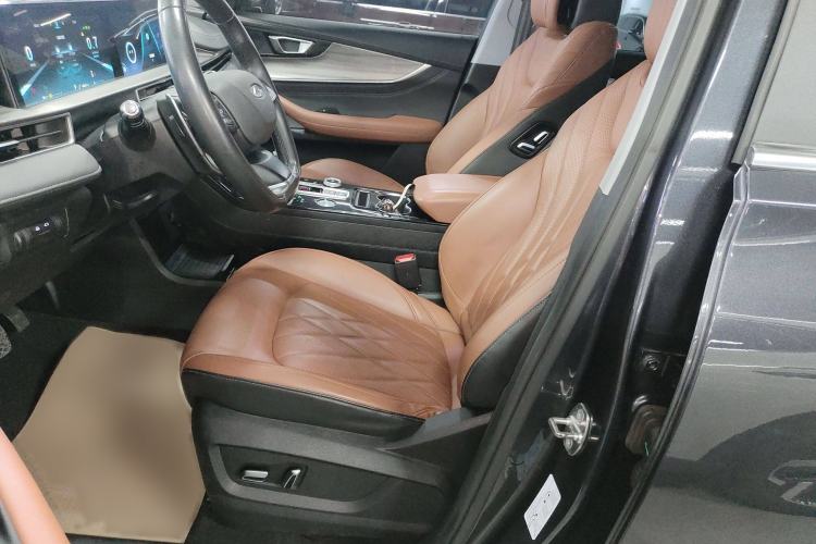 Used Chery Tiggo 8 PLUS 2022 Kunpeng Edition 390TGDI DCT Four-Wheel Drive Luxury Version
