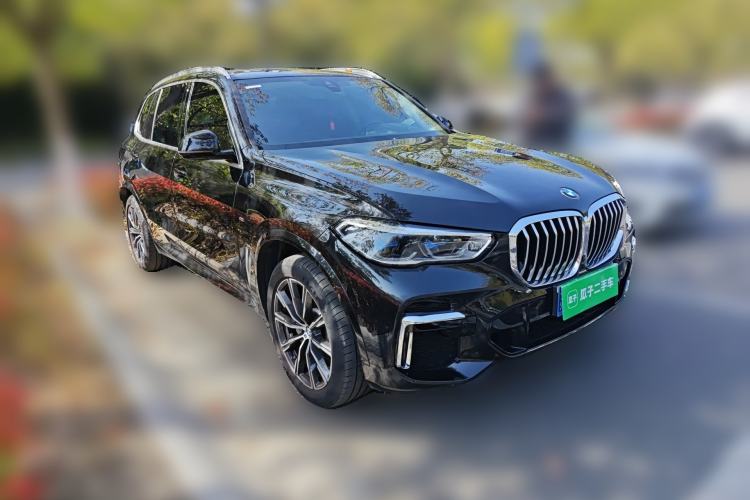 Used BMW X5 2022 Restyled xDrive 30Li Luxury Version M Sport Package