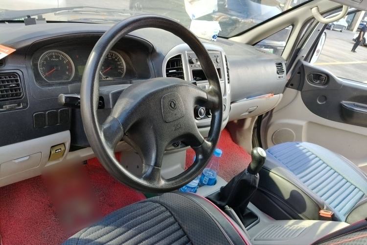Used FORTHING Lingzhi 2015 M3 1.6L 7-Seater Comfort Model