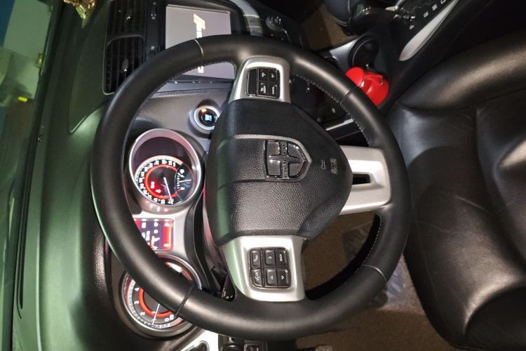 Used Dodge Journey 2013 2.4L Two-Wheel Drive Luxury Version