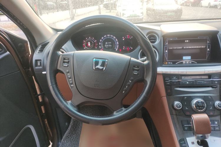 Used Luxgen Great 7 SUV 2012 Limited-Edition Sharp Model 2.2T Two-Wheel Drive Smart Version