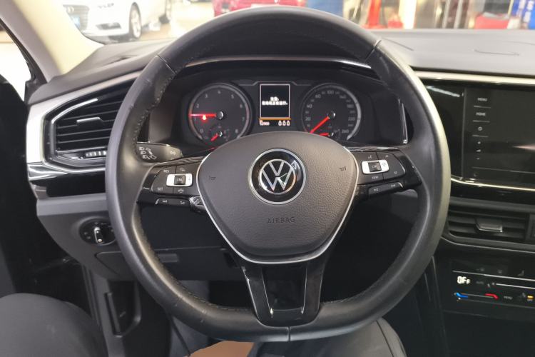 Used Volkswagen Tayron 2020 330TSI Two-Wheel Drive Luxury Smart Connectivity Version Steering Wheel
