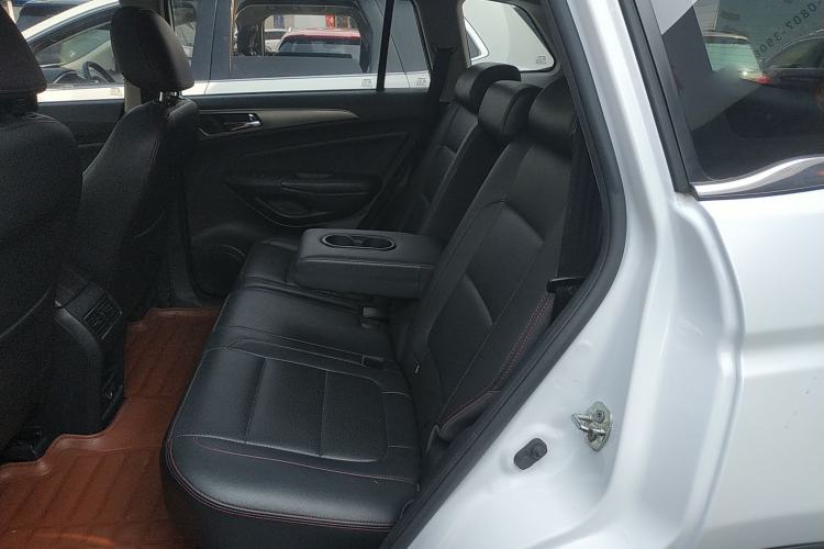 Used Changan CS75 2015 1.8T Automatic 4x4 Prestige Model China IV Standard