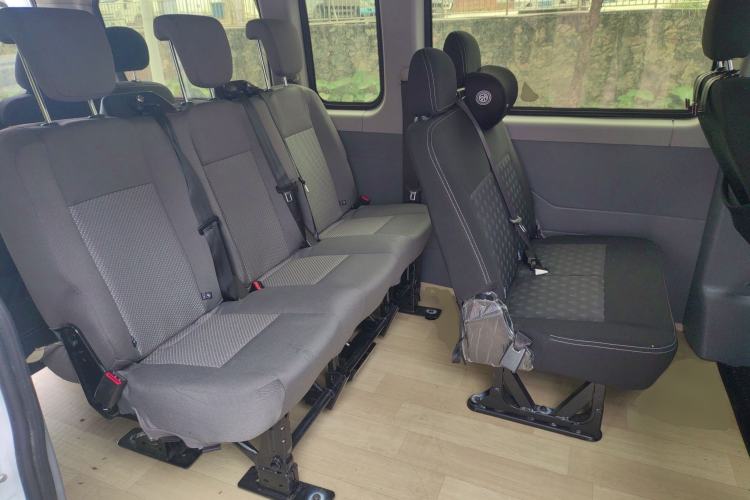 Used SAIC MAXUS Xintu V80 2025 PRO Aoyuntong 2.0T Automatic Long Wheelbase Ultra-Low Roof 6/7/8/9-Seater