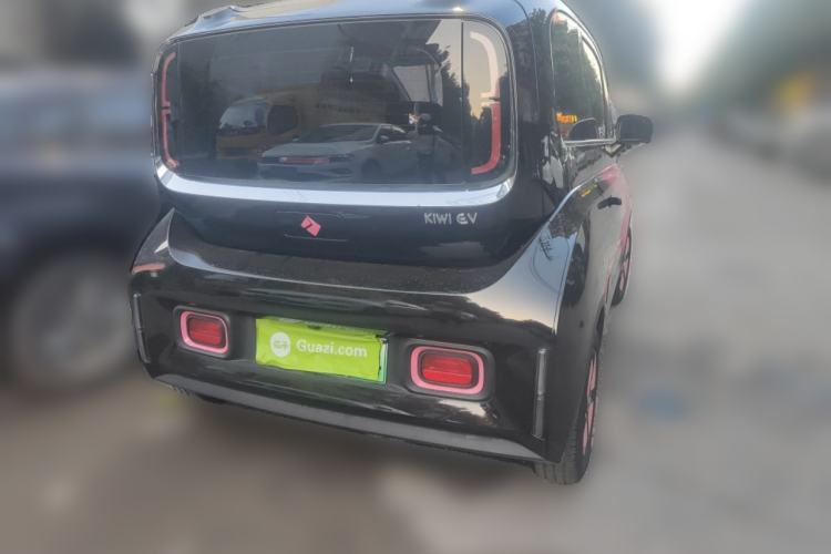 Used Baojun KiWi EV 2023 DJI Edition Lithium Iron Phosphate
