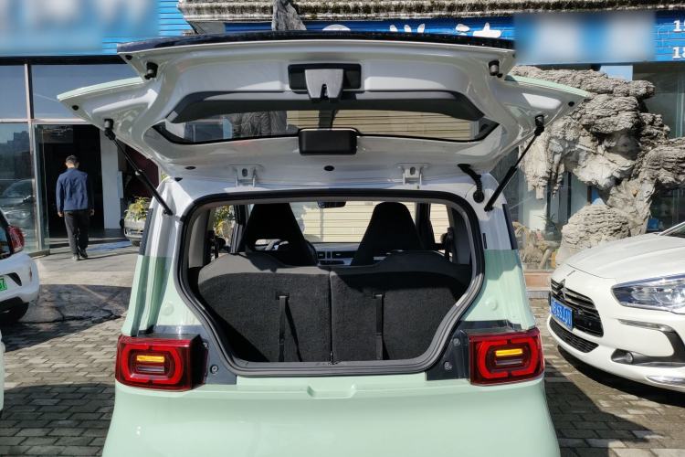 Used Wuling Hongguang MINIEV 2021 Macaron Fashion Model Lithium Iron Phosphate Trunk