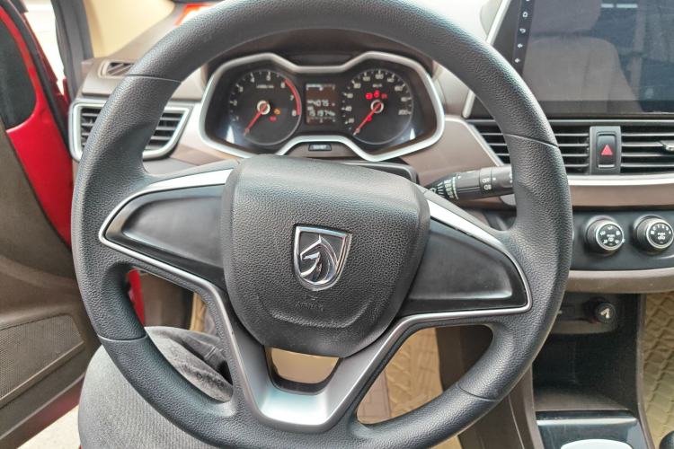 Used Baojun 310W 2017 1.5L Manual Comfort Version China V
