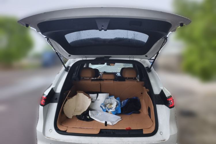 Used Geely Galaxy Xingjian 7 EM-i 2025 120km Launch+ Version Trunk