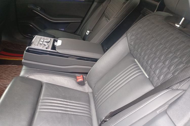 Used Hongqi H9 2020 3.0T Smart Connect Flagship Edition Left Rear Seat