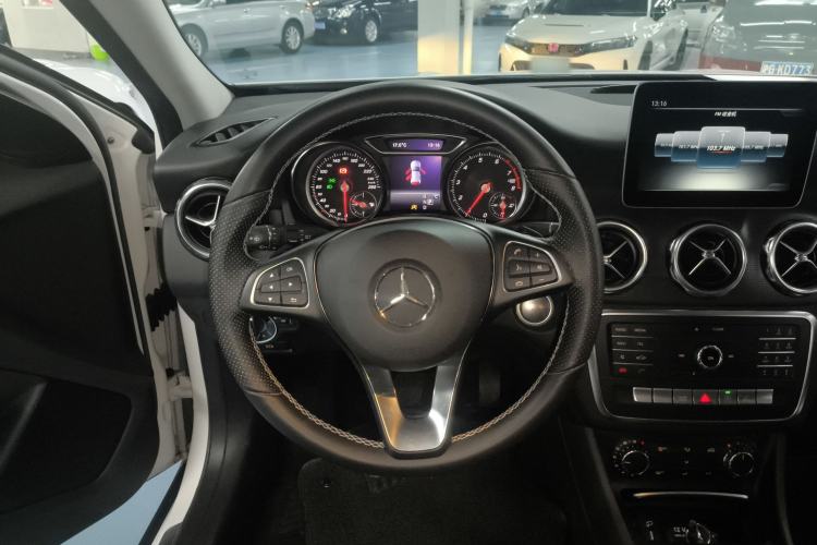 Used Mercedes-Benz GLA 2017 GLA 200 Sport Edition
