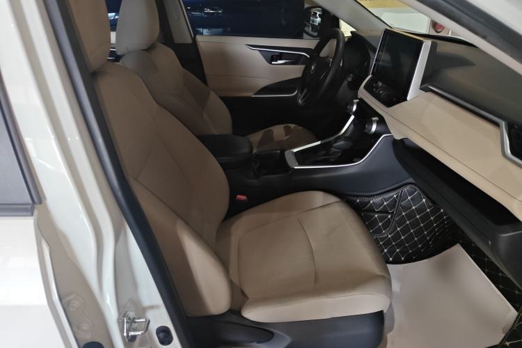 Used Toyota RAV4 2020 2.0L CVT Two-Wheel Drive Fashion Edition
