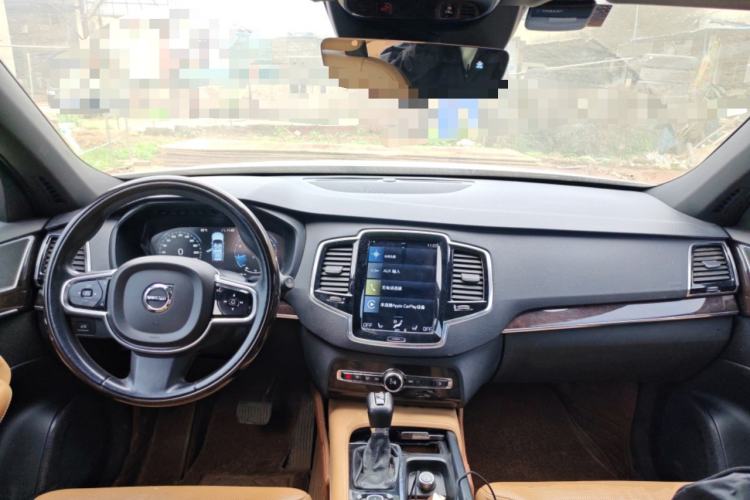 Used Volvo XC90 2015 T6 Zhiya Edition 7-seater Center Console