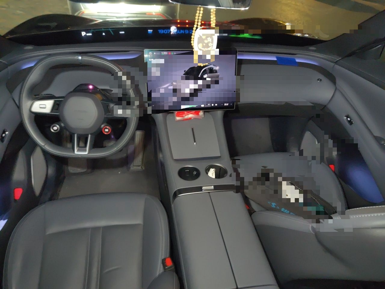 Xiaomi Auto YU7 2025 Ultra-Long Range Rear-Wheel Drive Version — снимка 9
