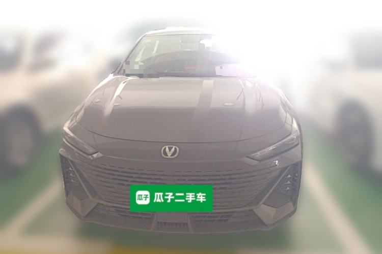 Used CHANGAN UNI-V 2022 1.5T Prestige Version
