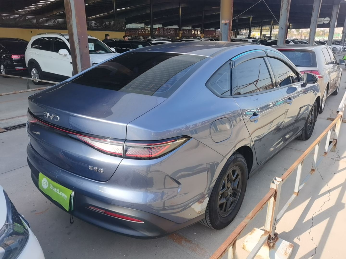 BYD Seal 05 DM-i 2025 DM-i Smart Drive 55KM Luxury Model — снимка 6