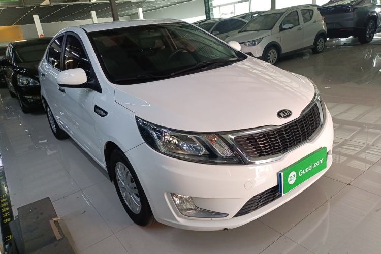 Used Kia K2 2012 Sedan 1.4L Automatic GLS Commemorative Edition Front Right 45 Deg