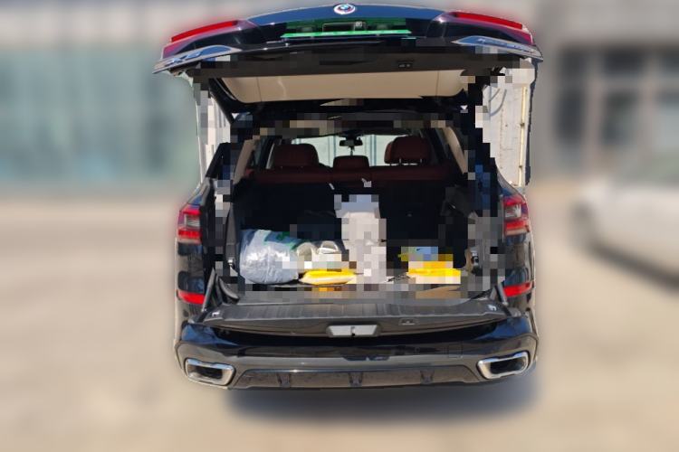 Used BMW X5 2022 Restyled xDrive 30Li Luxury Version M Sport Package Trunk