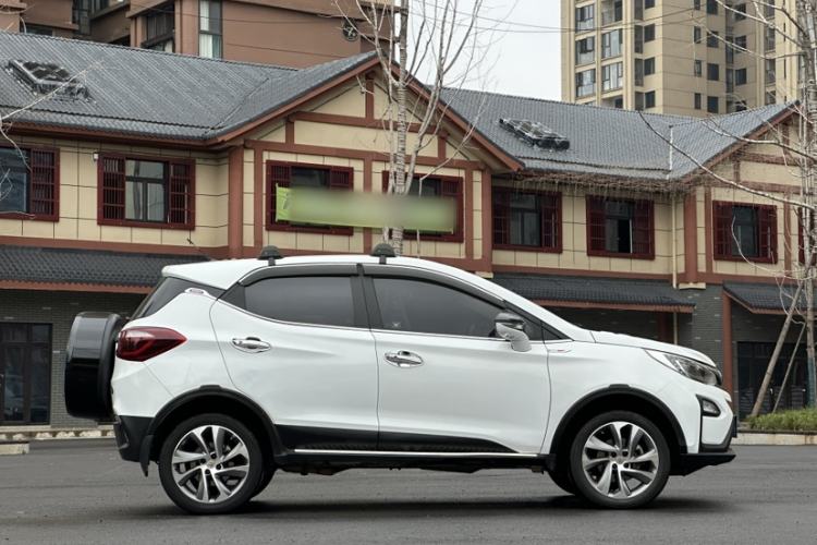 Used BYD Yuan 2017 1.5L Automatic Cool & Connected Model
