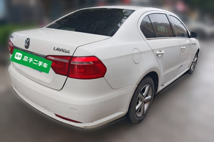 Used Volkswagen Lavida 2013 Revised Classic 1.6L Automatic Fashion Edition Rear Right 45 Deg