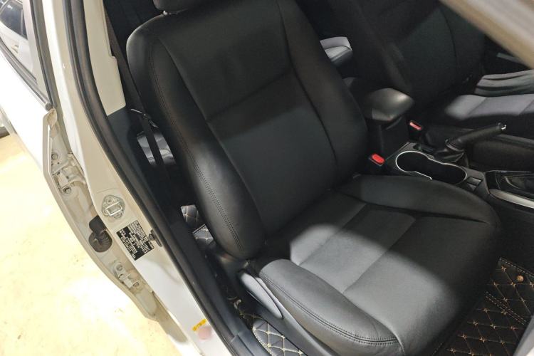 Used Toyota Levin 2017 Revised 185T CVT Elite Edition China V Standard Right Front Seat