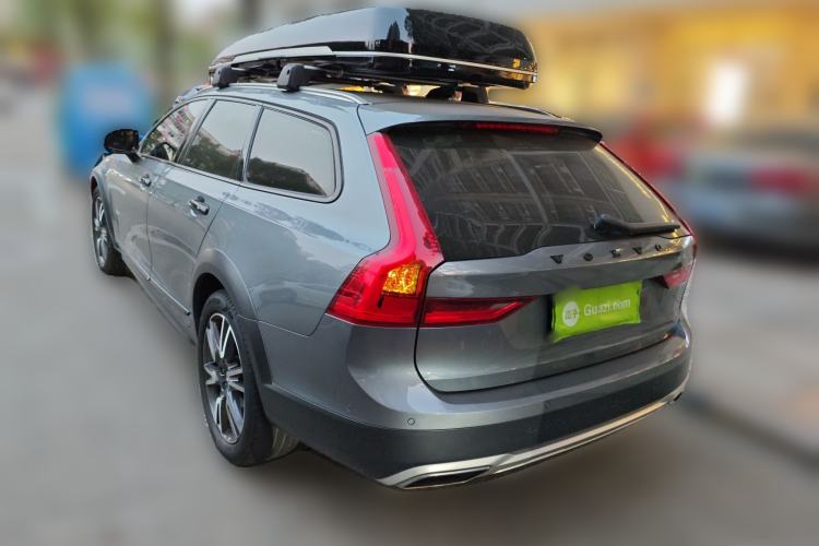 Used Volvo V90 2019 Cross Country T5 AWD Luxury Edition China VI Standard
