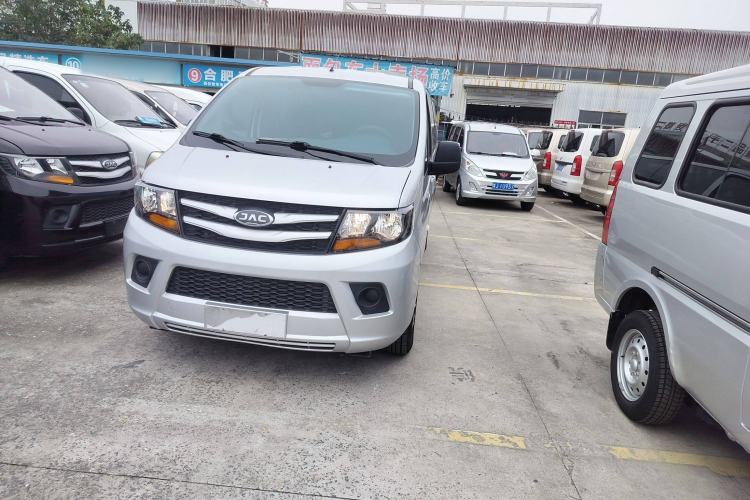 Used JAC Refine M3 2022 PLUS Standard Model 1.5T
