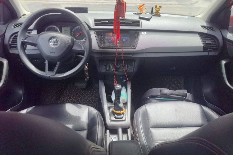 Used Skoda Fabia 2016 1.4L Automatic Car Enjoy Edition
