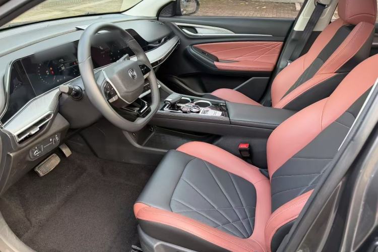 Used Changan Eado 2023 Changan Edition PLUS Blue Whale NE 1.4T GDI DCT Prestige Version