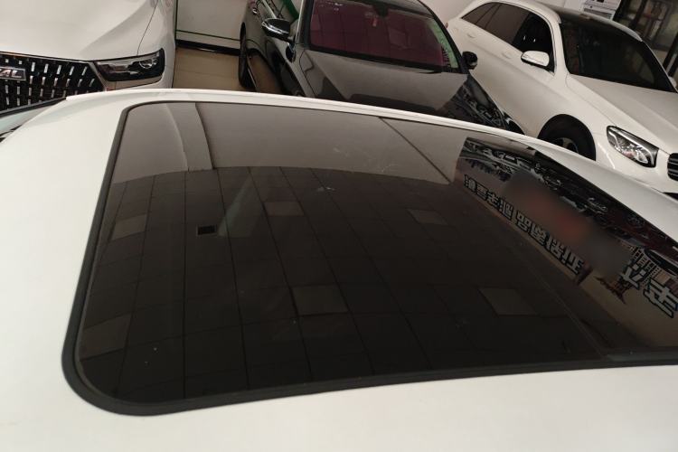 Used Hongqi H5 2023 2.0T Automatic Smart Connect Flagship Edition Roof