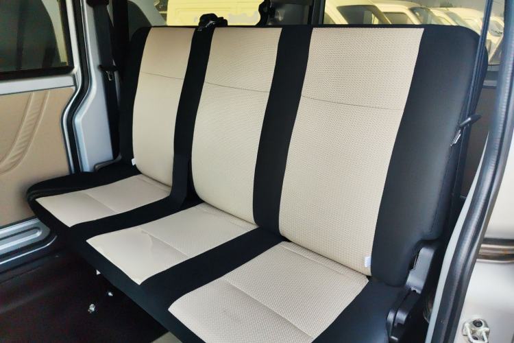 Used CHANGAN KUAYUE Xing V3 2023 1.5L Gasoline Comfort Edition 5-Seat Passenger Vehicle