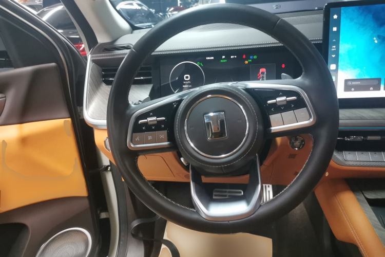 Used Tank 500 2023 3.0T Business Edition "Creation" Style 5 Seats Steering Wheel