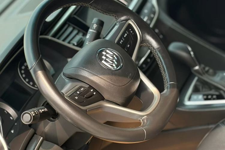 Used Buick GT 2018 18T Automatic Elite Model
