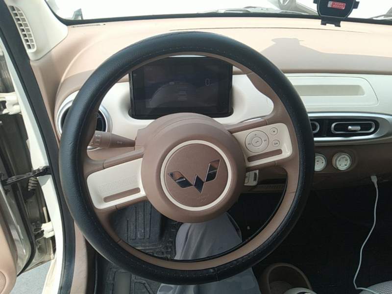 Used Wuling Hongguang MINIEV 2025 Four-Door Version Advanced Edition — 10