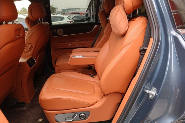 Used Hima AITO M9 2024 Range-Extended Ultra Version 42 kWh 6-Seater Model
