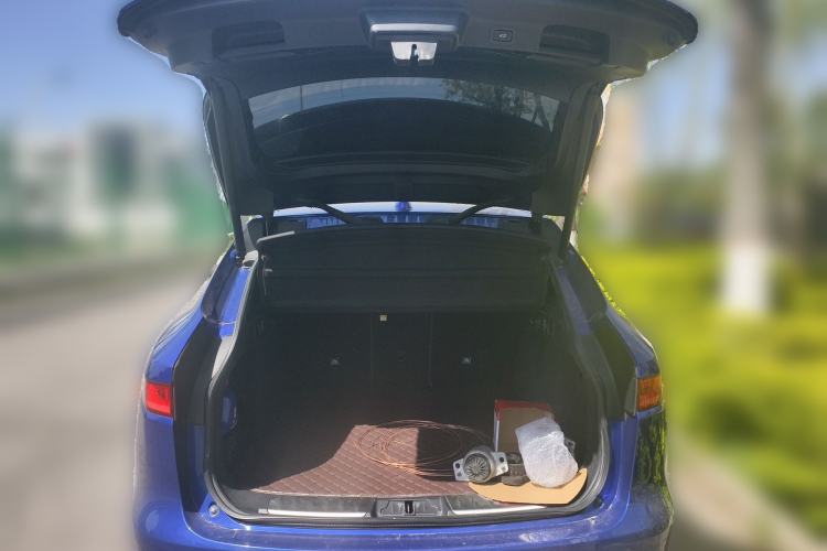 Used Jaguar F-PACE 2019 2.0T Four-Wheel Drive Urban Luxury Edition
