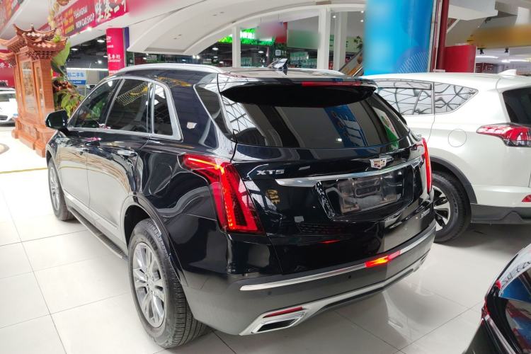 Used Cadillac XT5 2020 Revised Version 28T Luxury Edition Rear Left 45 Deg