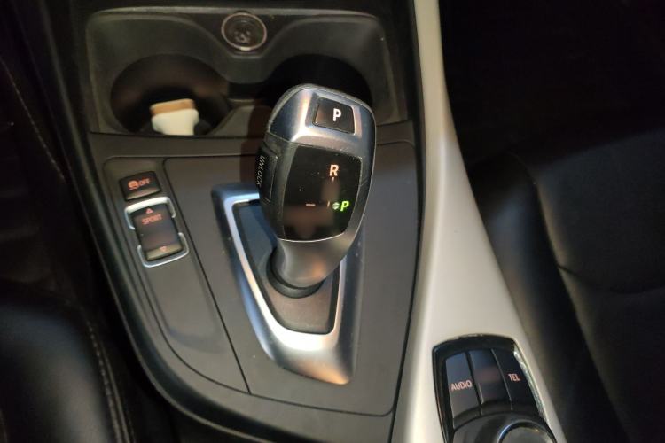 Used BMW 1 Series 2013 Revised 116i Leading Edition Gear Lever