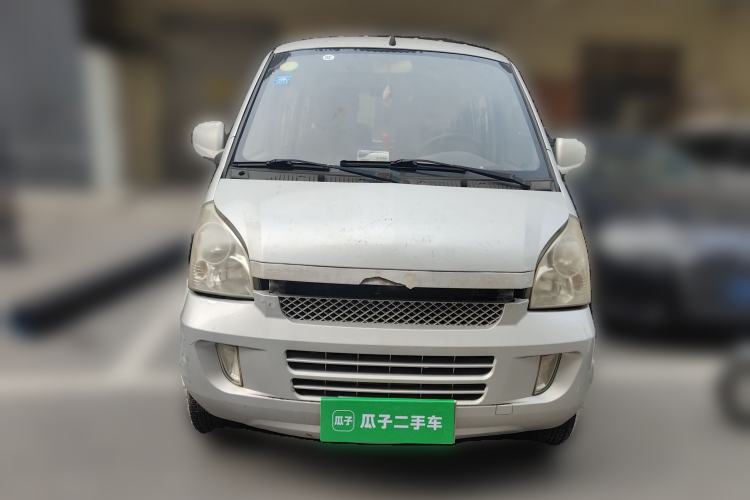 Used Wuling Rongguang 2011 1.2L Base Version
