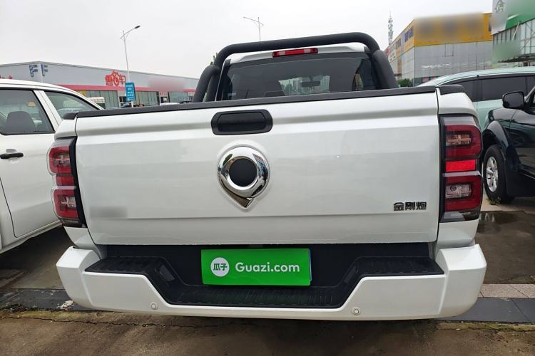 Used Great Wall King Kong Poer 2024 2.0T Automatic 8AT Diesel Two-Wheel-Drive Elite Flatbed
