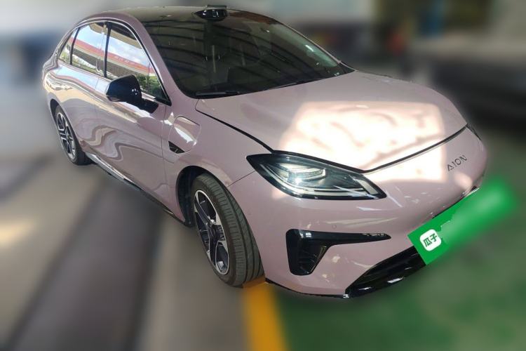 Used AION RT 2025 650 LiDAR Edition Front Right 45 Deg