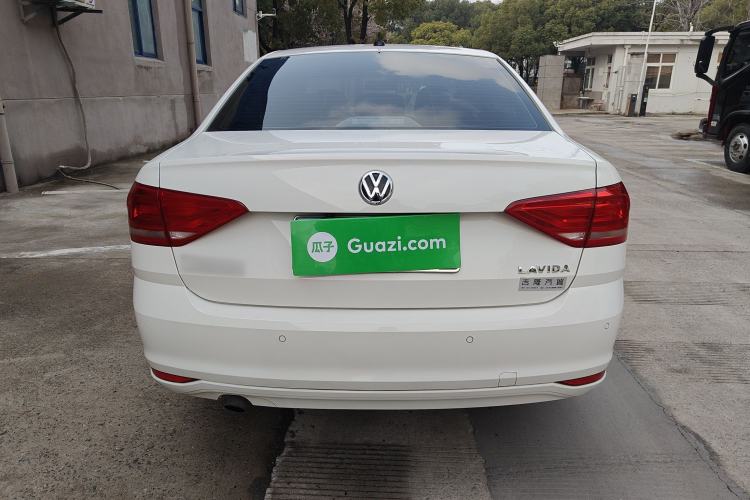 Used Volkswagen Lavida 2017 1.6L Automatic Fashion Edition
