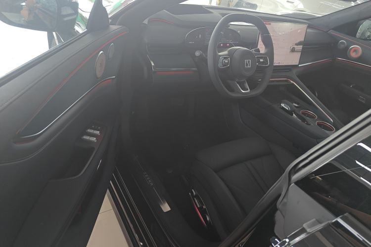 Used Zeekr 001 2026 Model 103° Rear-Drive Max Version Driver Seat