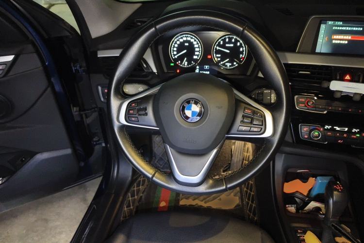 Used BMW X1 2019 sDrive20Li Leading Model Steering Wheel