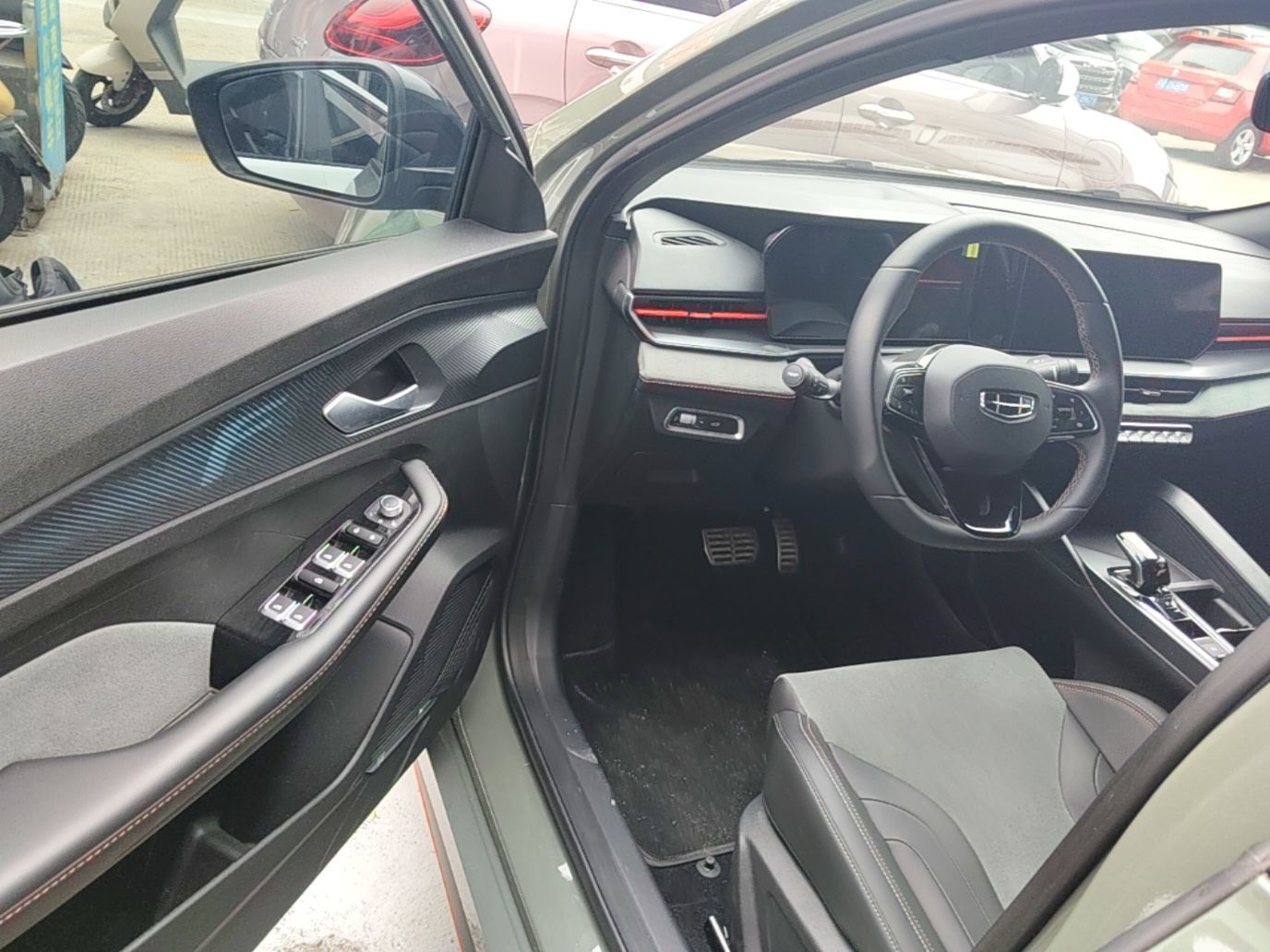 Geely Auto Binray 2022 Binrui COOL 1.5T DCT Electric Edition — снимка 18
