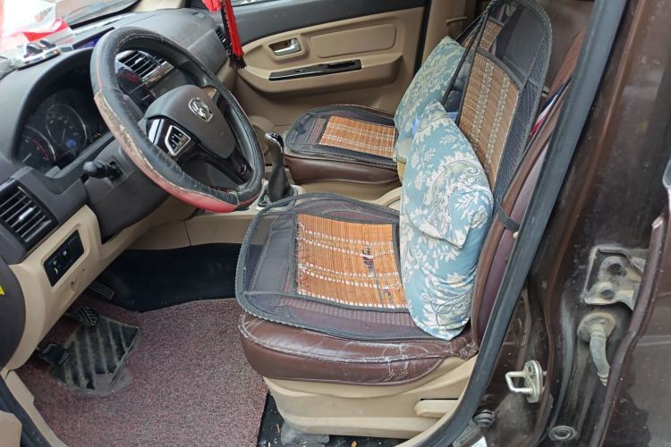 Used BAIC Weiwang M30 2017 1.5L M30S Standard DAM15DL Left Front Seat