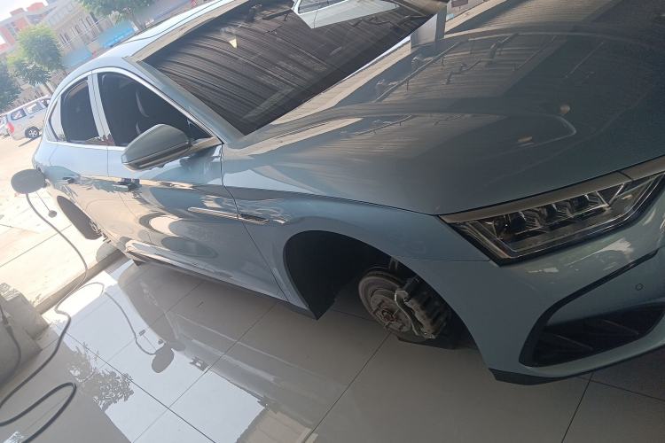 Used BYD Han 2023 DM-i Champion Edition 121KM Prestige Model